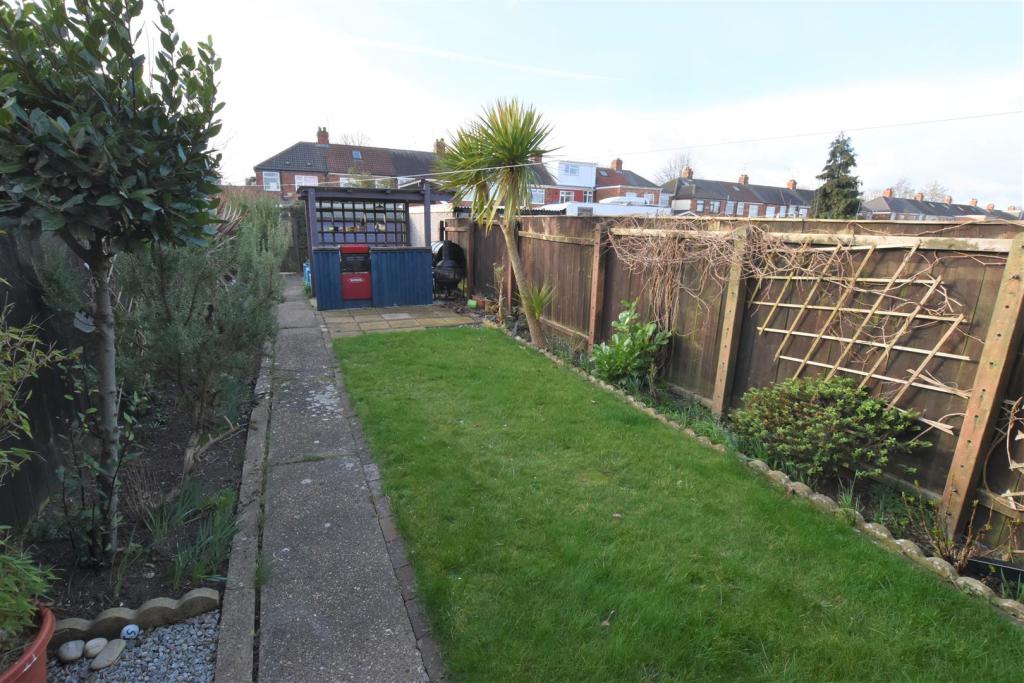 Rear Garden.jpg