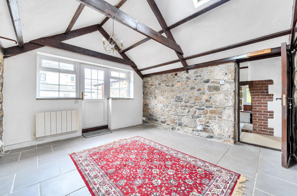 1332351-37-6890ec...