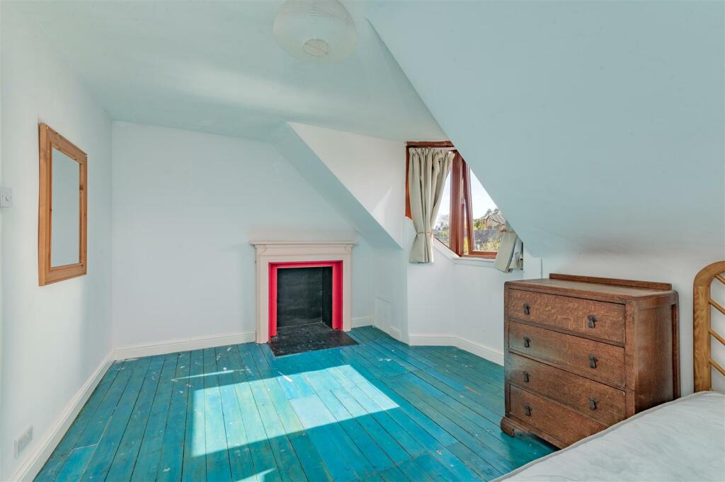 13 Isla Place Albert Street Tayport-13.jpg