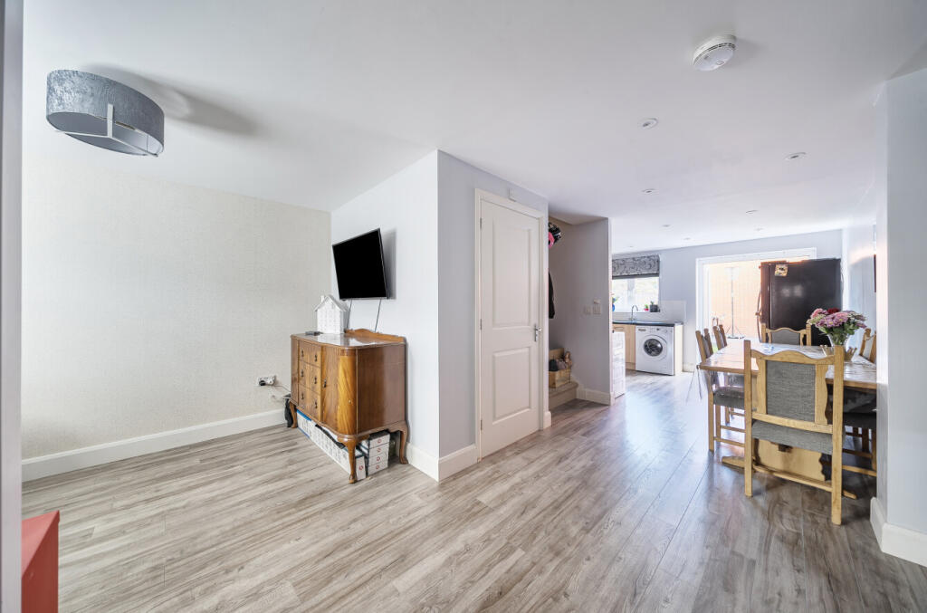 1349218-20-68bf11...