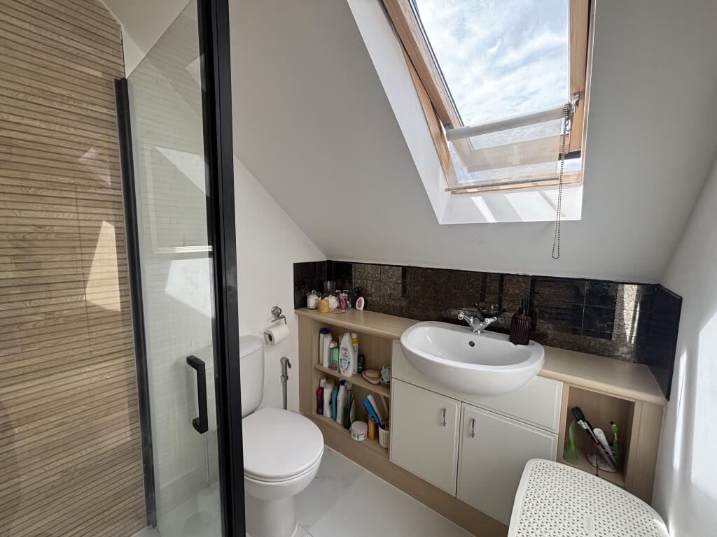 En-suite Bathroom