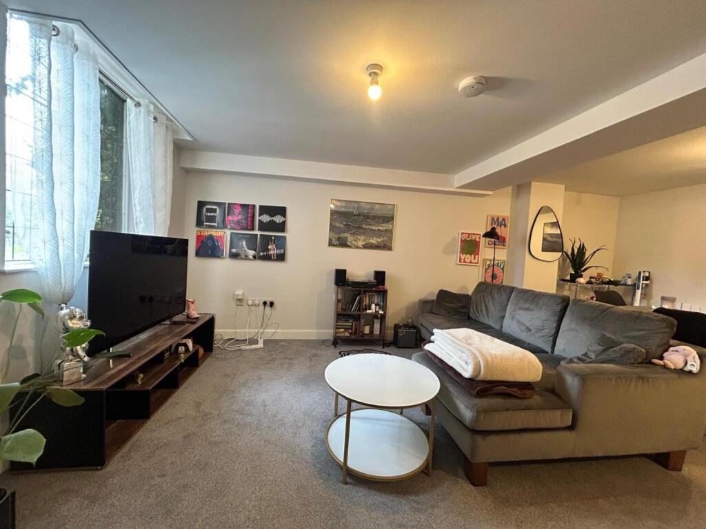 Lounge.jpg