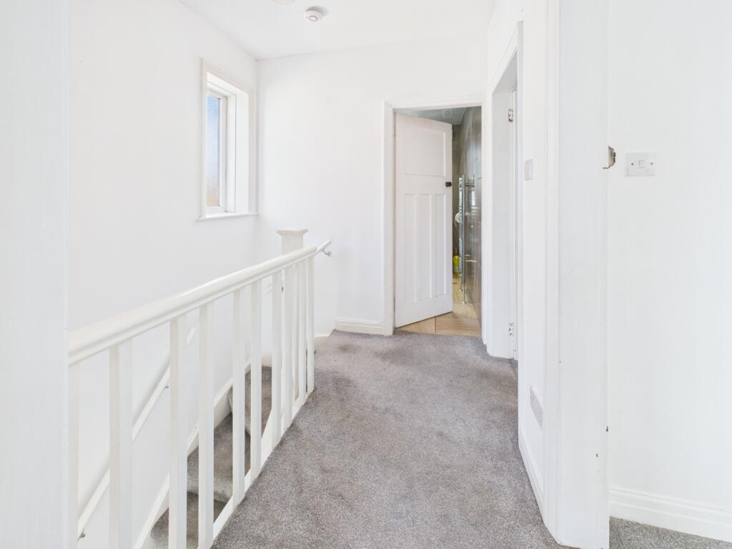 CAM02093G0-PR0057-STILL003