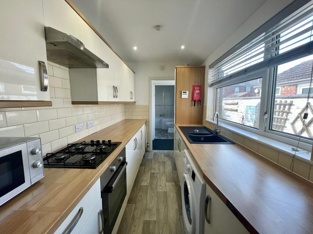 derwent-street,-ln1-1sl---4-bed-image-10.jpg