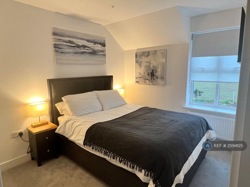 Bedroom 2 Angle 1