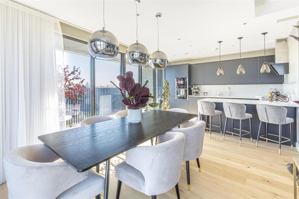 2107 CORSON HOUSE_PRINT_04.jpg