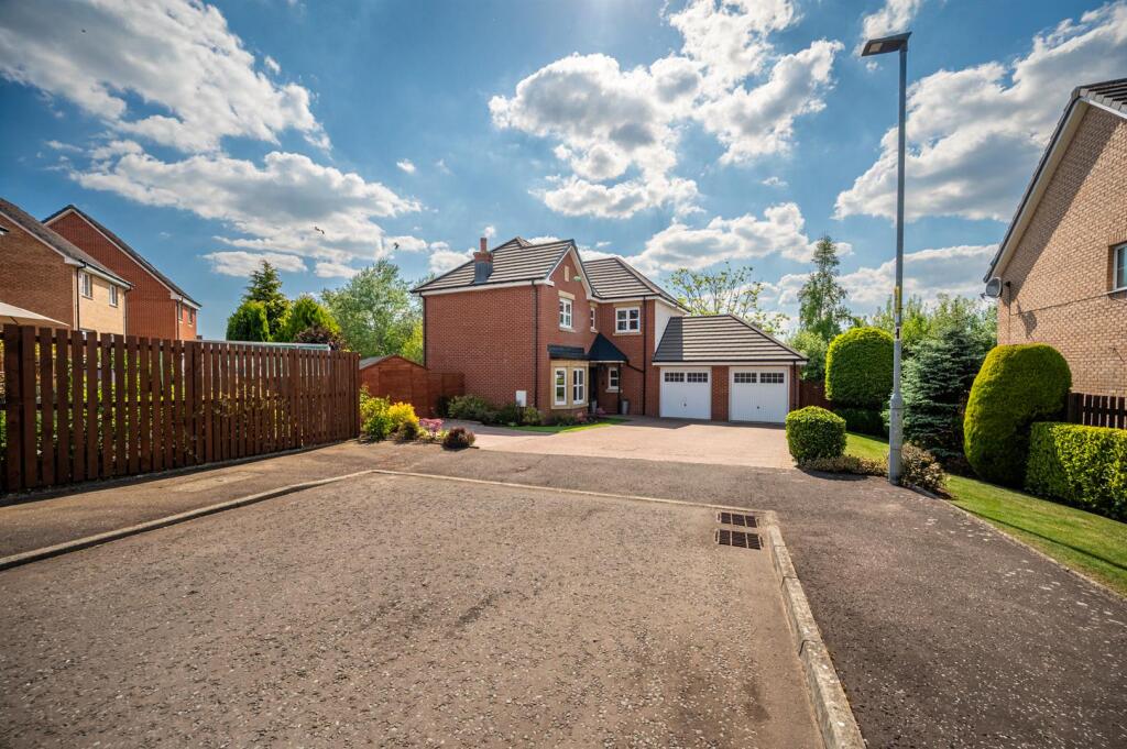 Front Elevation (1).jpg