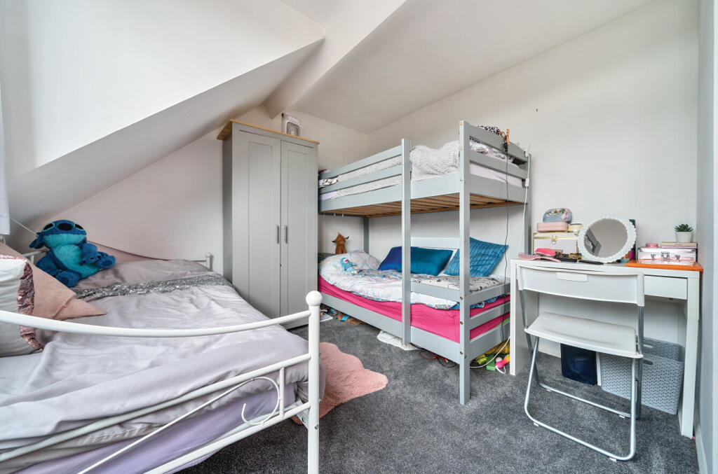 17-681b7d72eae37-...