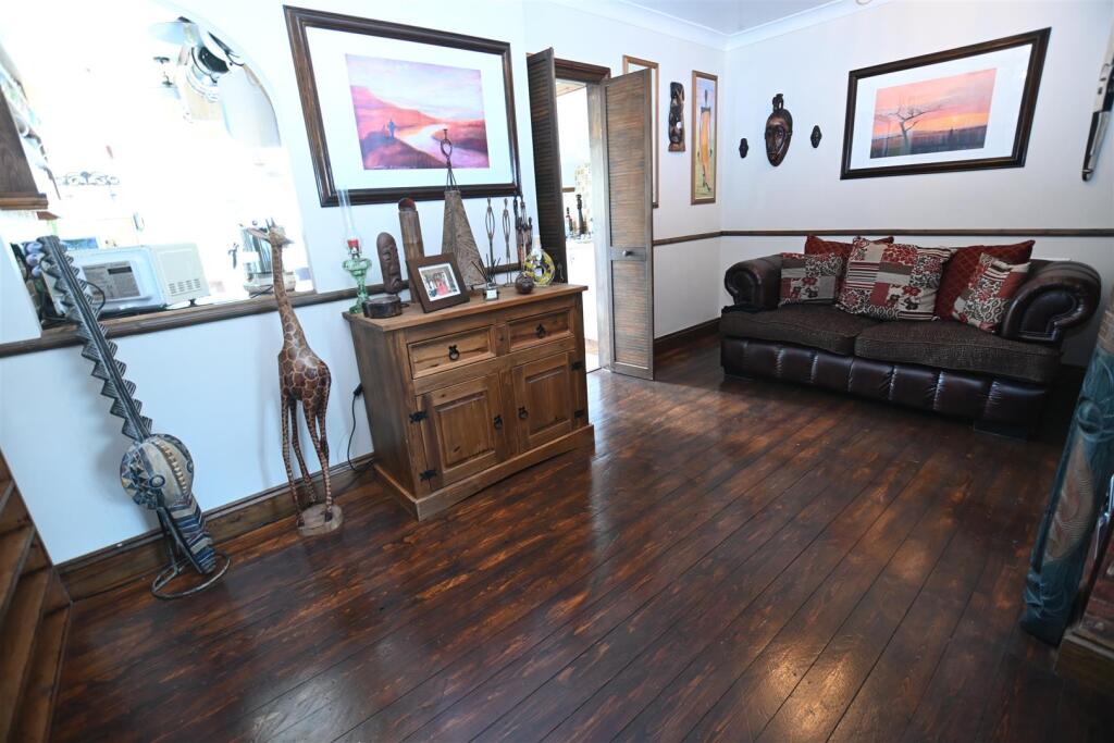 Dining Area/Work from home