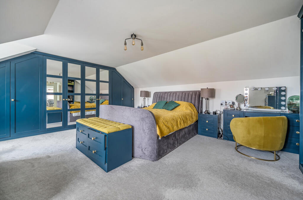 1369815-23-68f798...