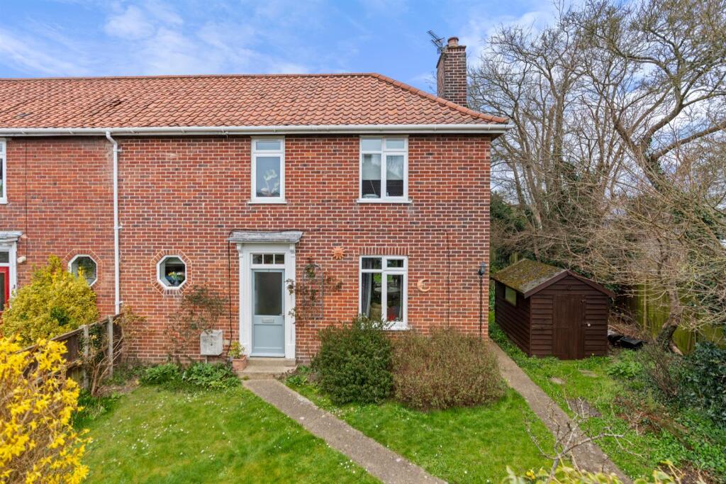 7GuntonRoad-018.jpg