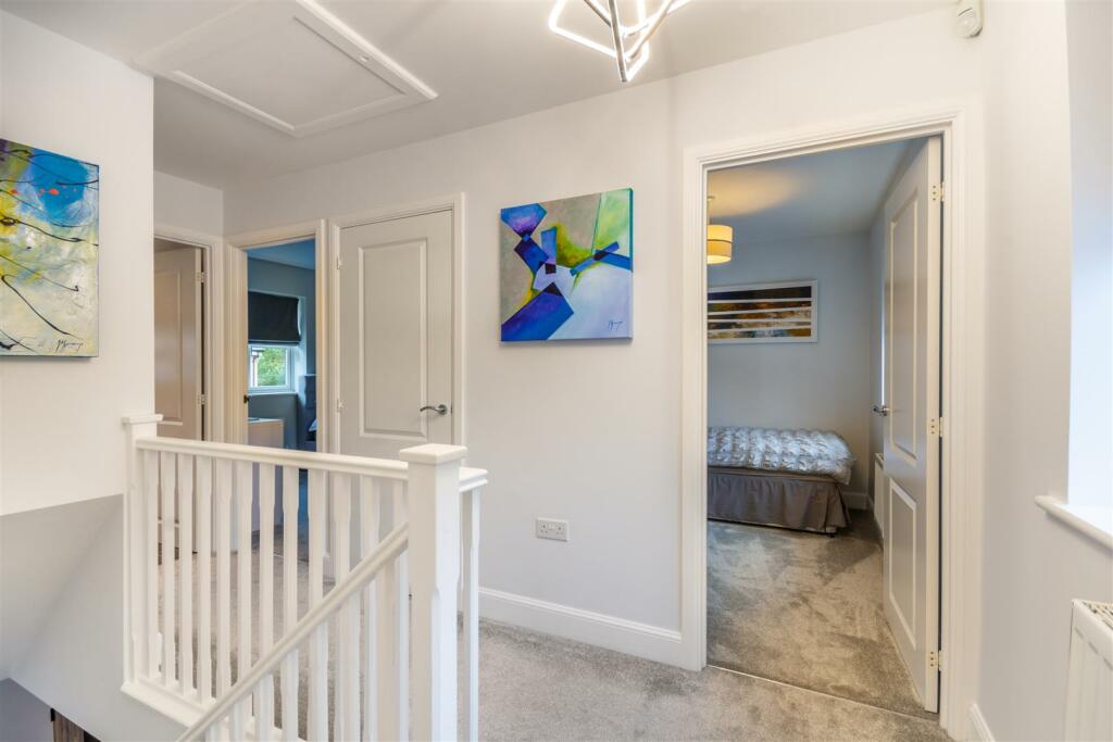 8627852-interior22.jpg