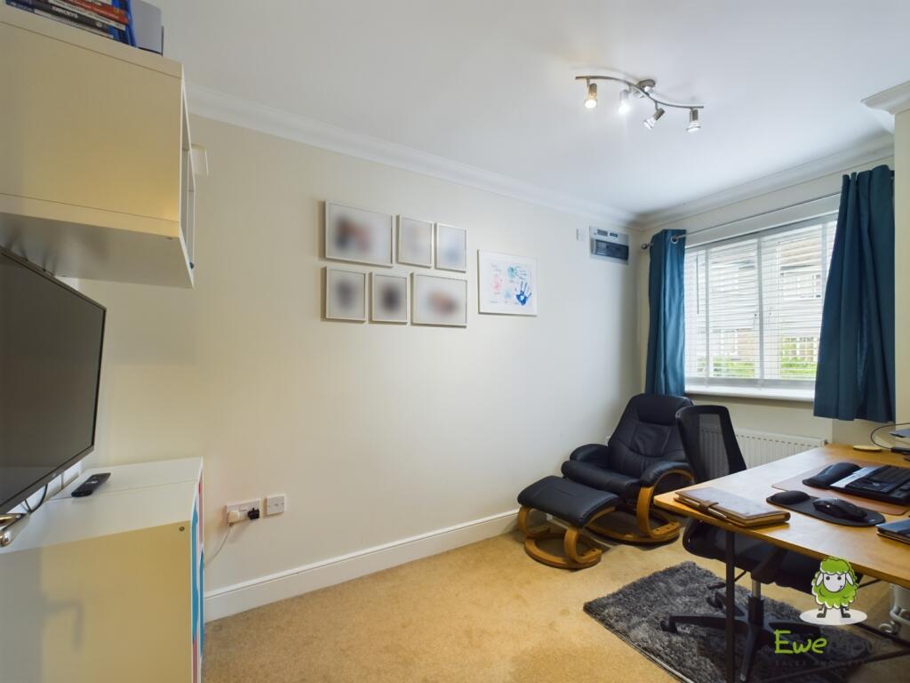 Bedroom - Office - Playroom
