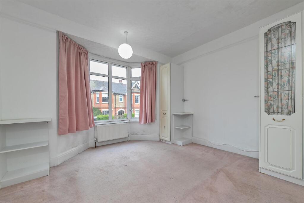 19CarlisleAve-49.jpg