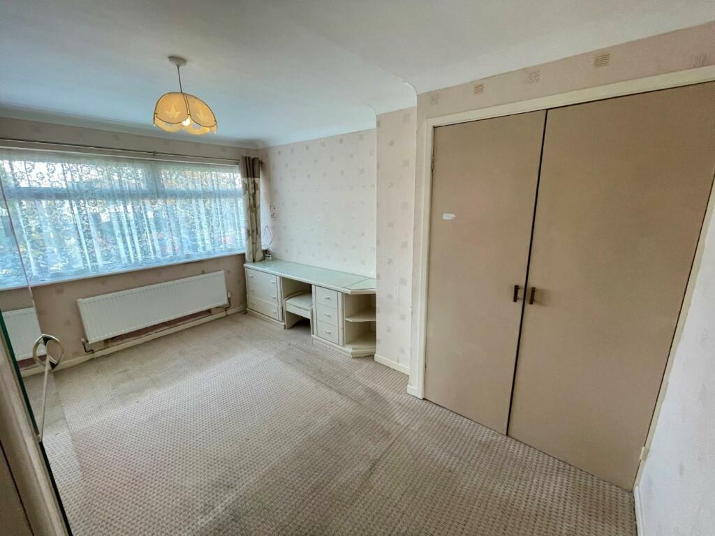 Bedroom One.jpg
