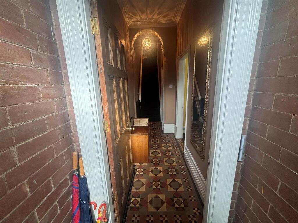 Shobnall street down stairs.jpg