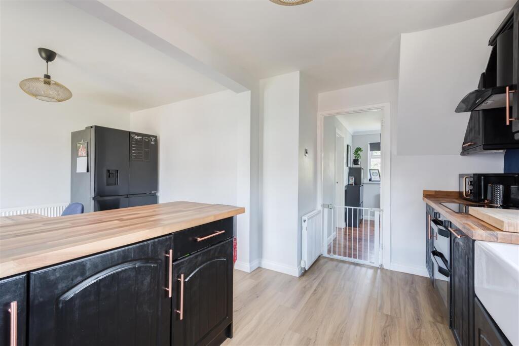 66BroadIngeCrescent(Interior)-10.jpg