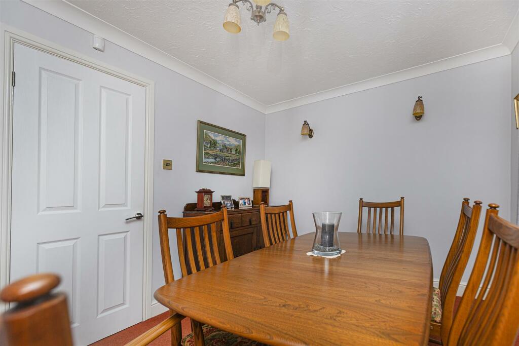 Bramleys Estate Agents - Blacksmiths Fold (17).jpg