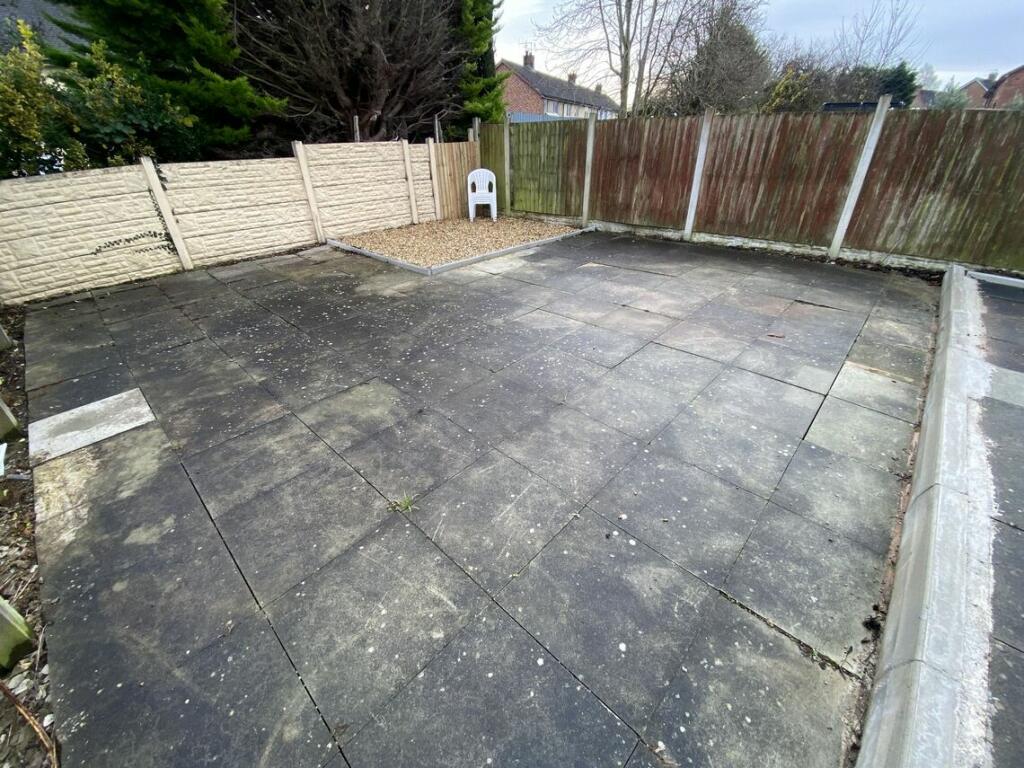 Outside - Rear