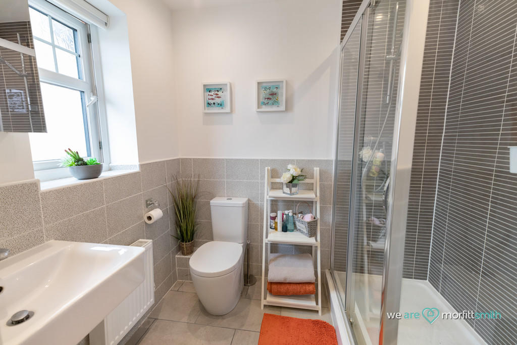 En-Suite Shower R...