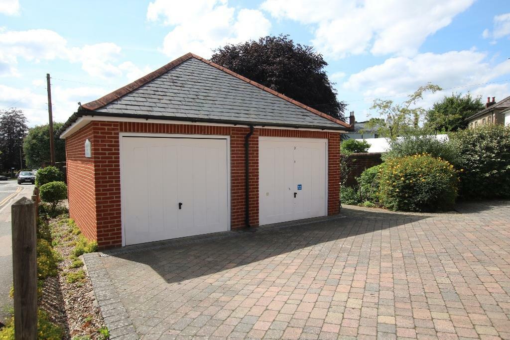 garage.JPG