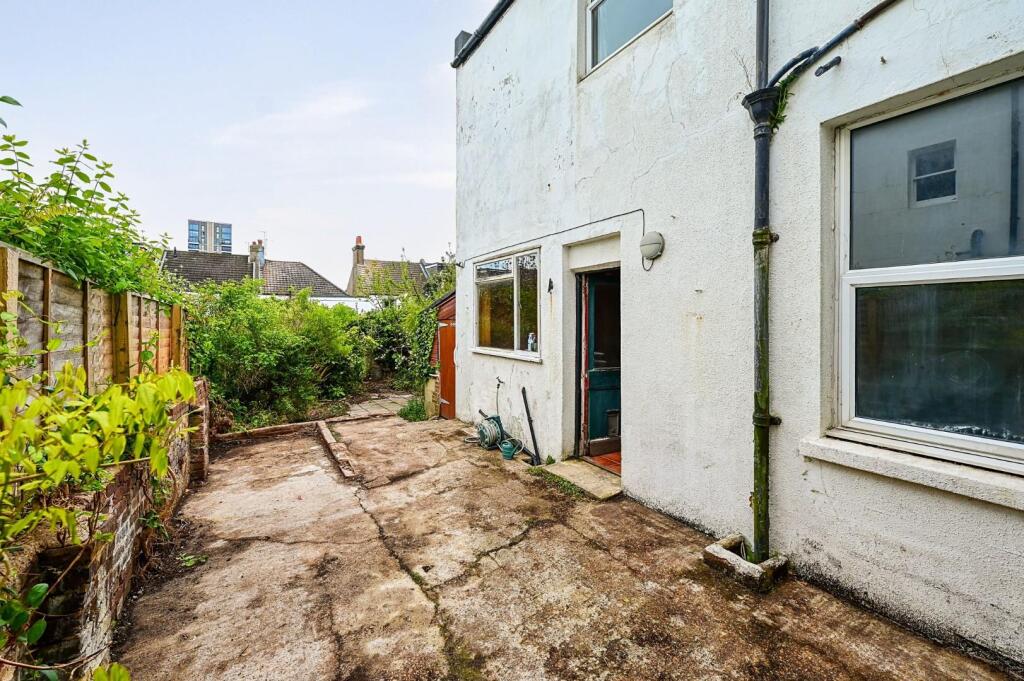 3 Hartington Villas (11).jpg