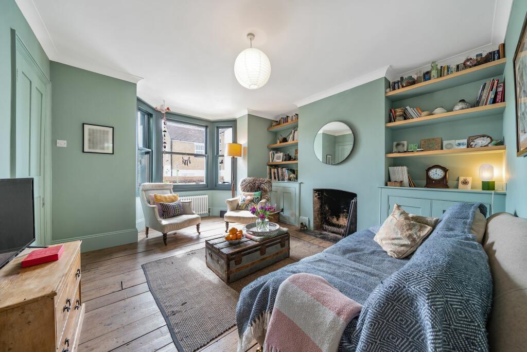 Living Room (1)
