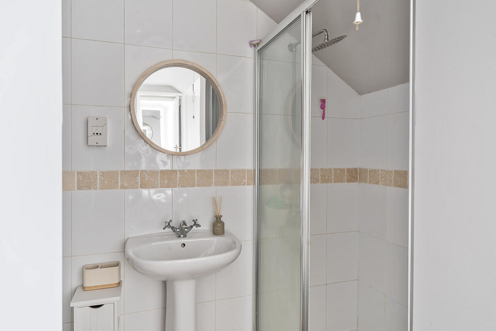 Ensuite Shower Room