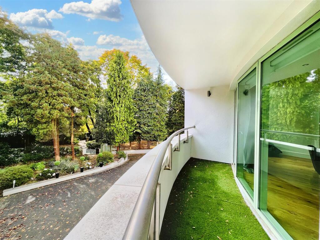 South Facing Terrace