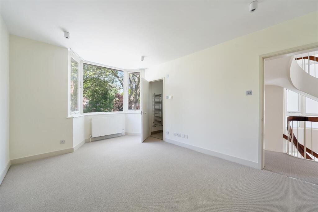 27 Elsworthy Road NW3 3BT-No Watermark-13.jpg