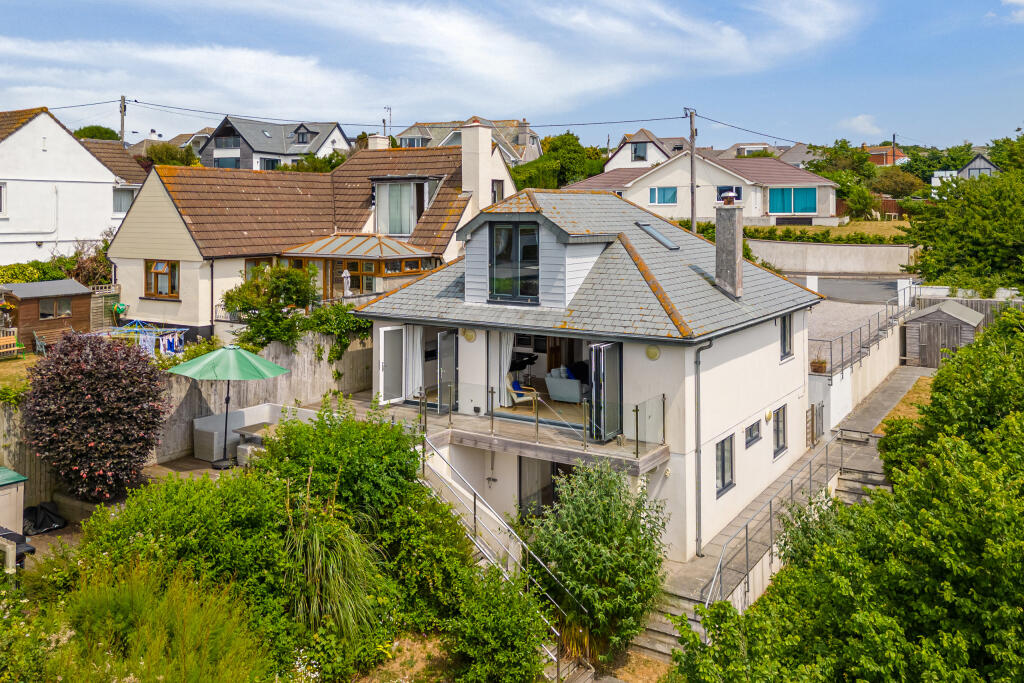 A48 - 26 Beach View Crescent mew stone view wembur