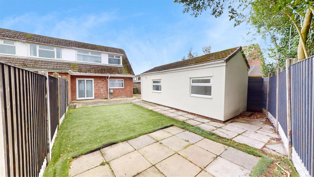 Windermere Drive Rear Garden
