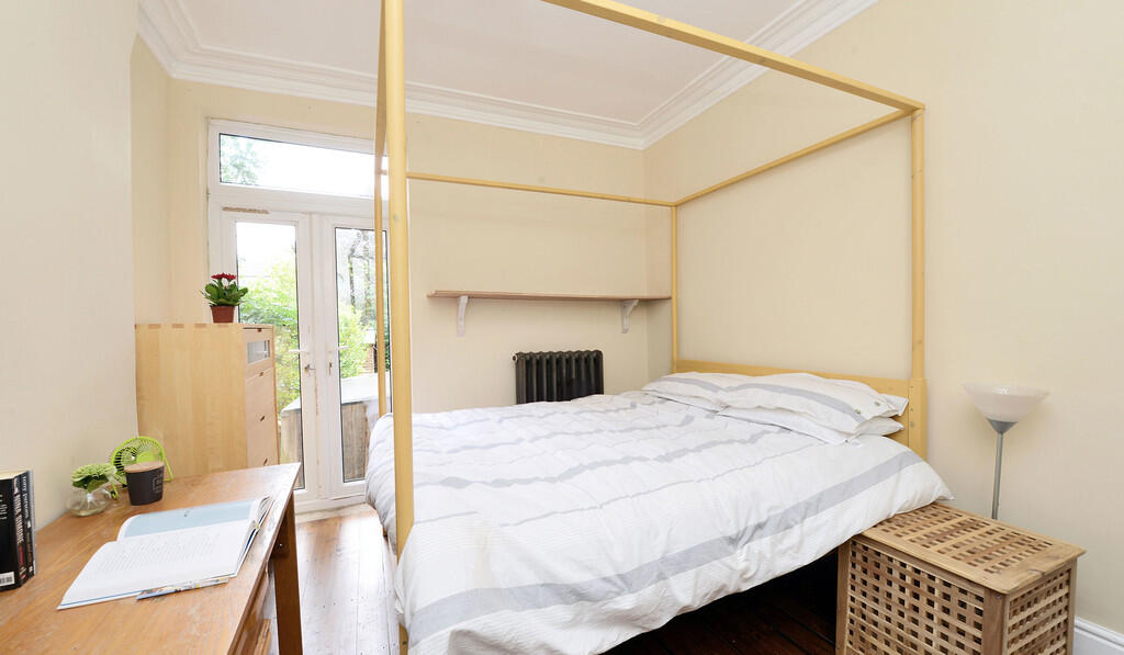 House-1-Bedroom-1...