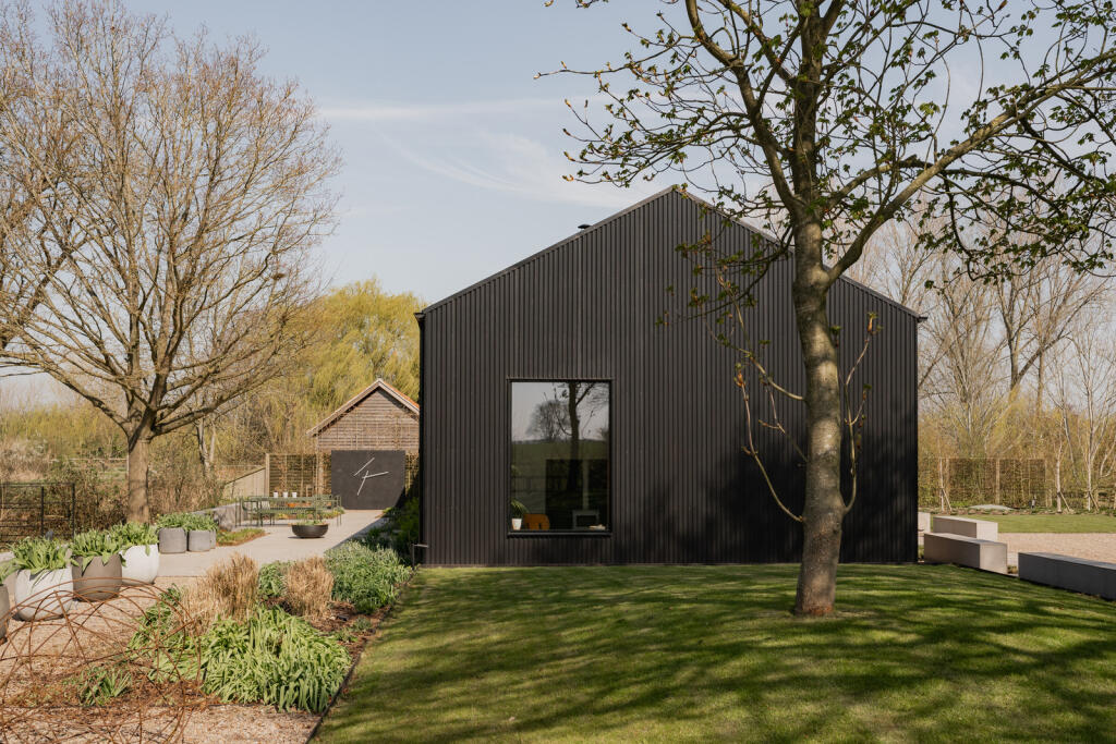 273745 - Tinkers Barn, Bressingham-23.jpg