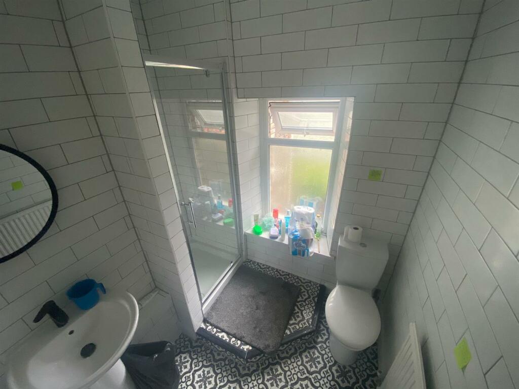 Bathroom 2
