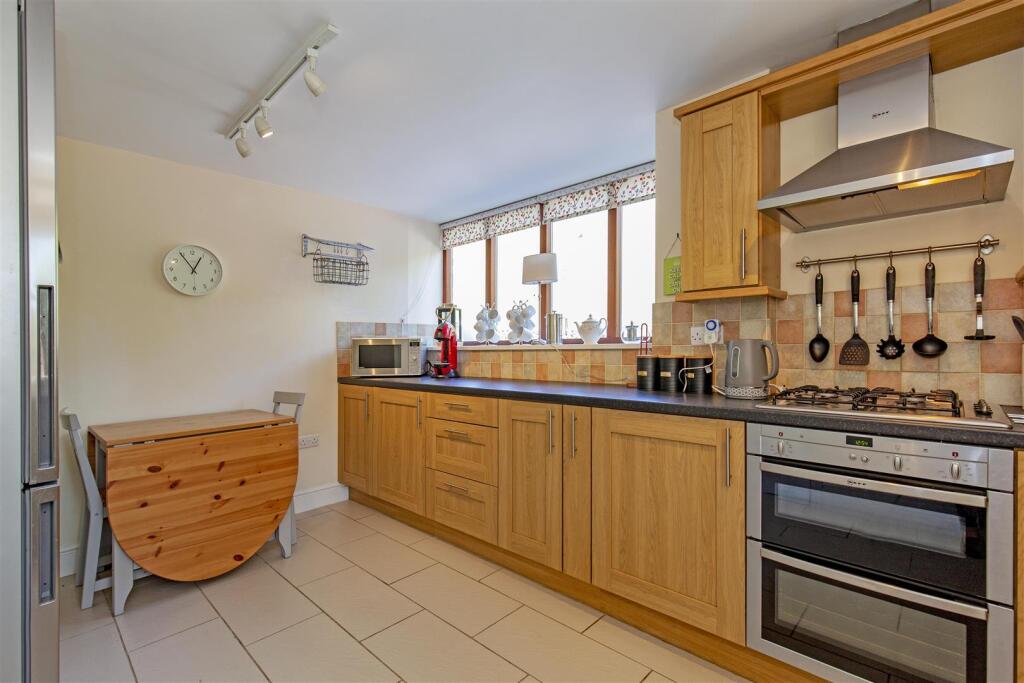 Kitchen-1.jpg