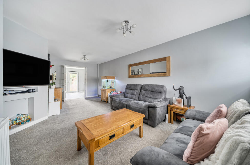 1376455-13-690b85...