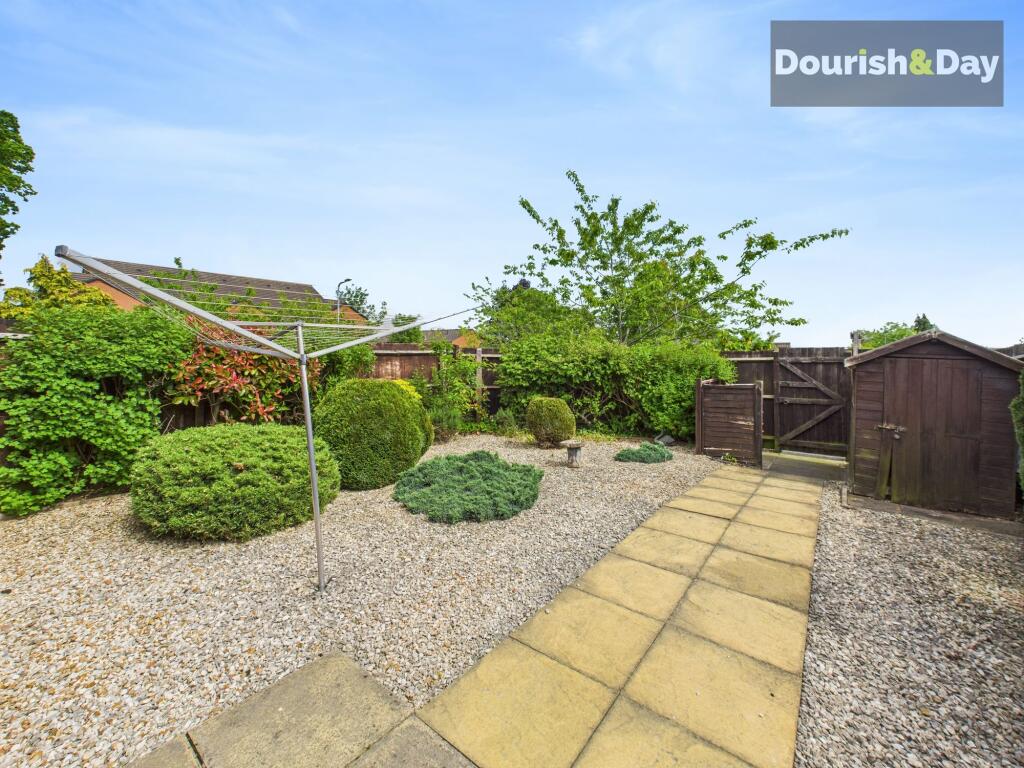 Low Maintenance Rear Garden