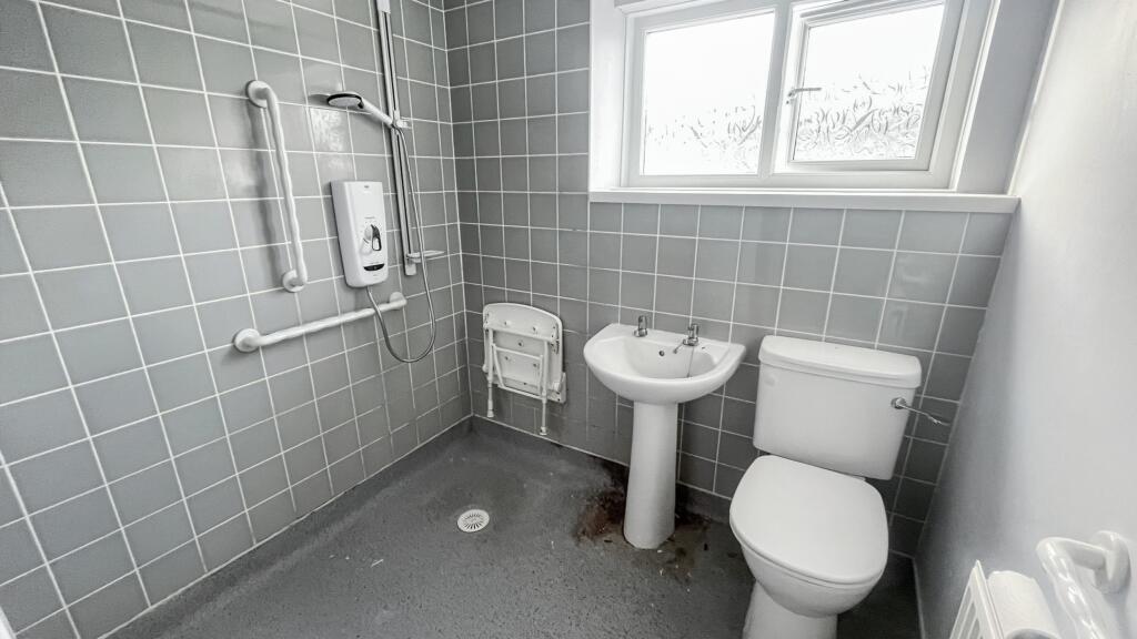 93 Mallard Walk, Sidcup, DA14 6SG