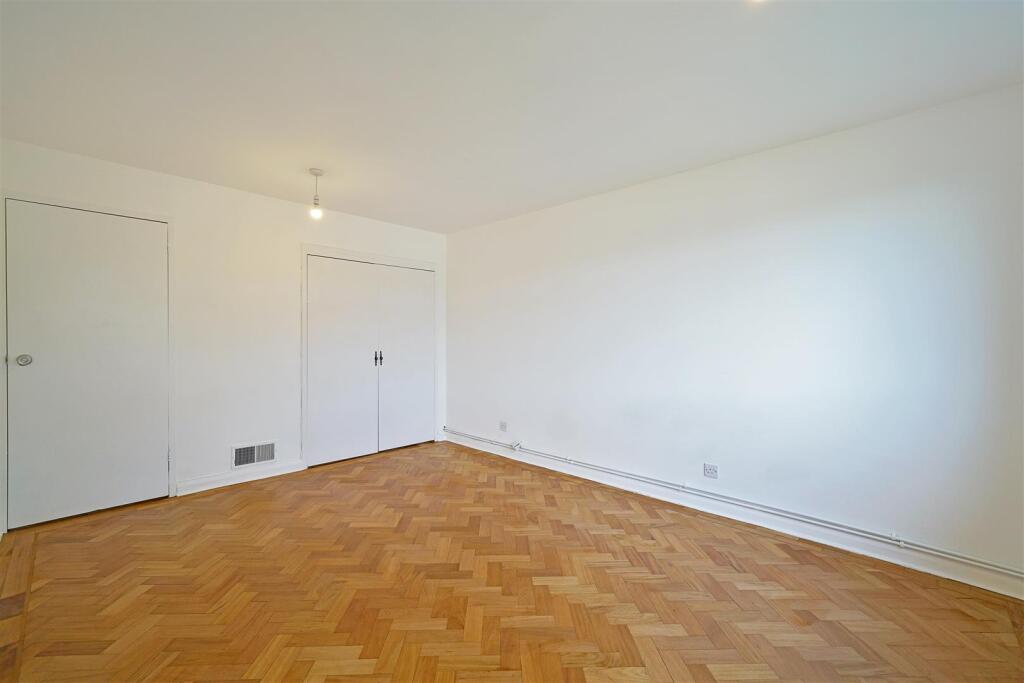 South Meadows, 95 Park Lane - VuwuryIJvLzubtAYFaDl