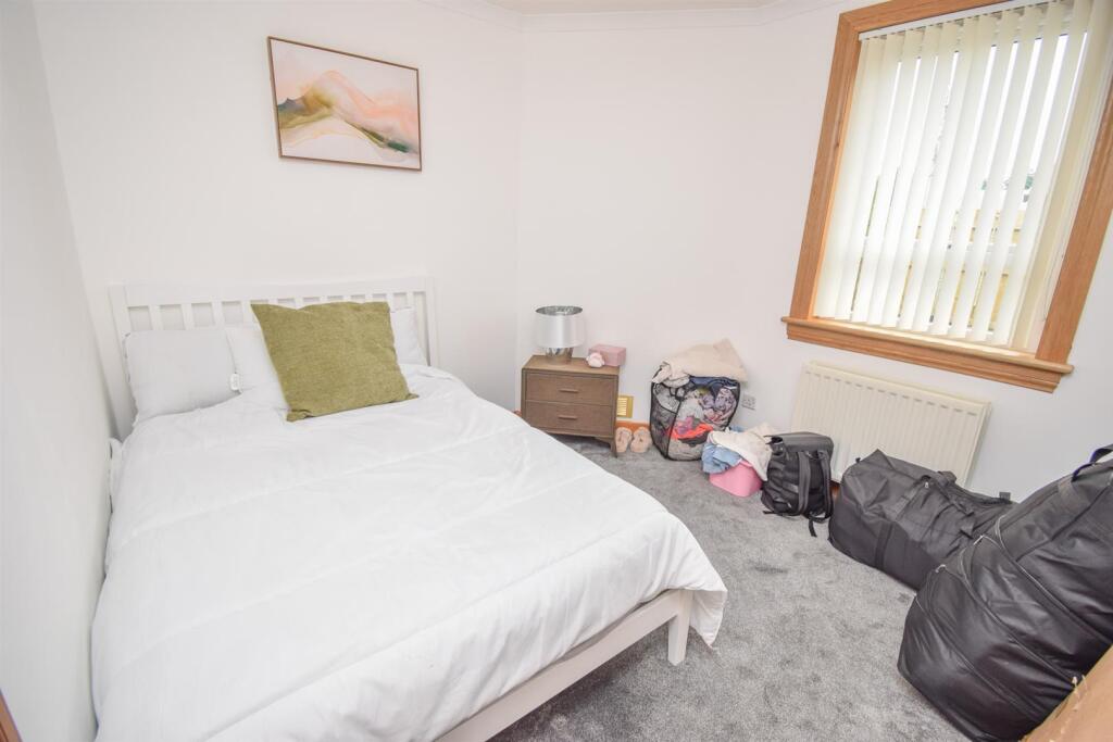 BEDROOM TWO-2.jpg