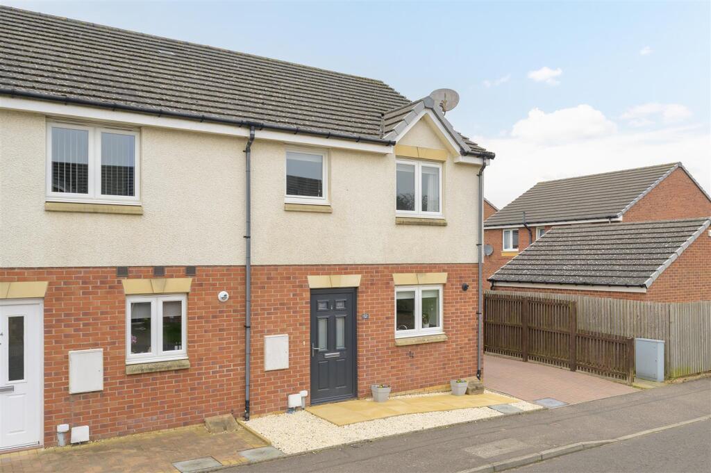 52 Middlebank Rise 003.jpg