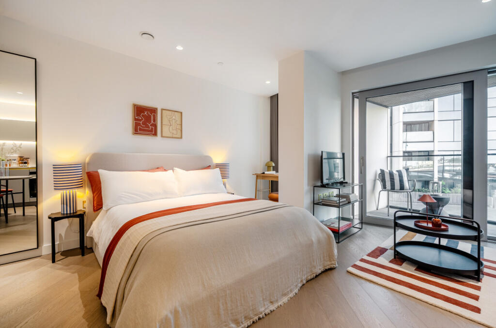 property in Greenwich Peninsula, 
River Way, SE10