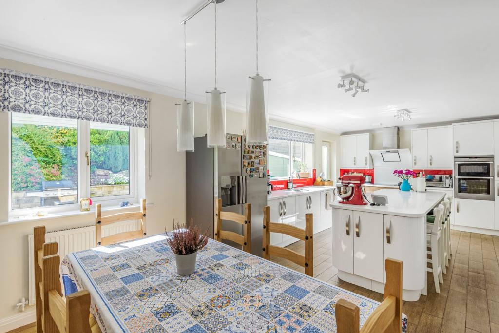 Kitchen diner