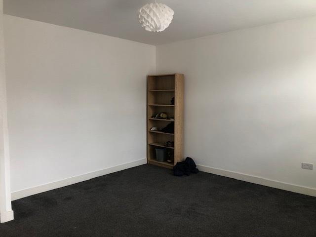 Living room2.jpg
