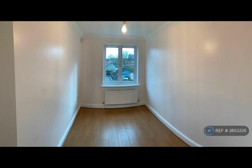 Second Bedroom Panoramic