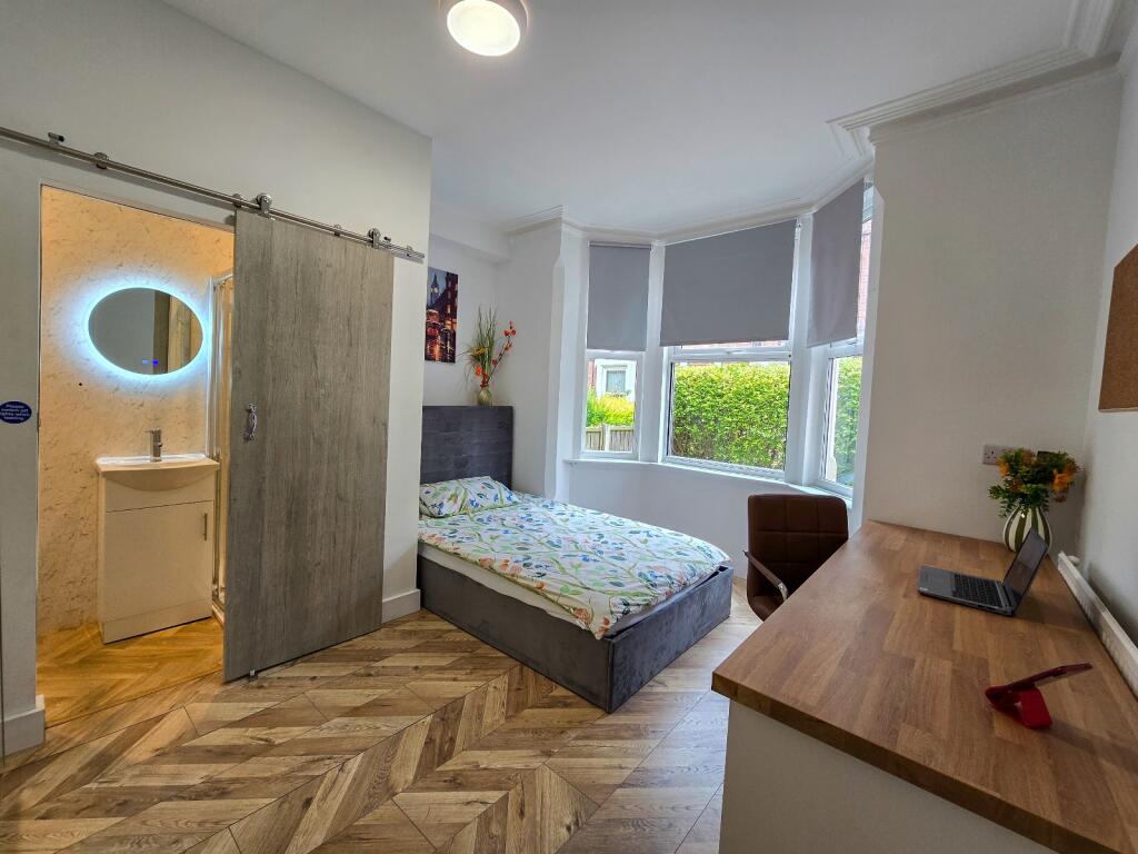 WhatsApp Image 2025-08-20 at 14.25.47.jpeg