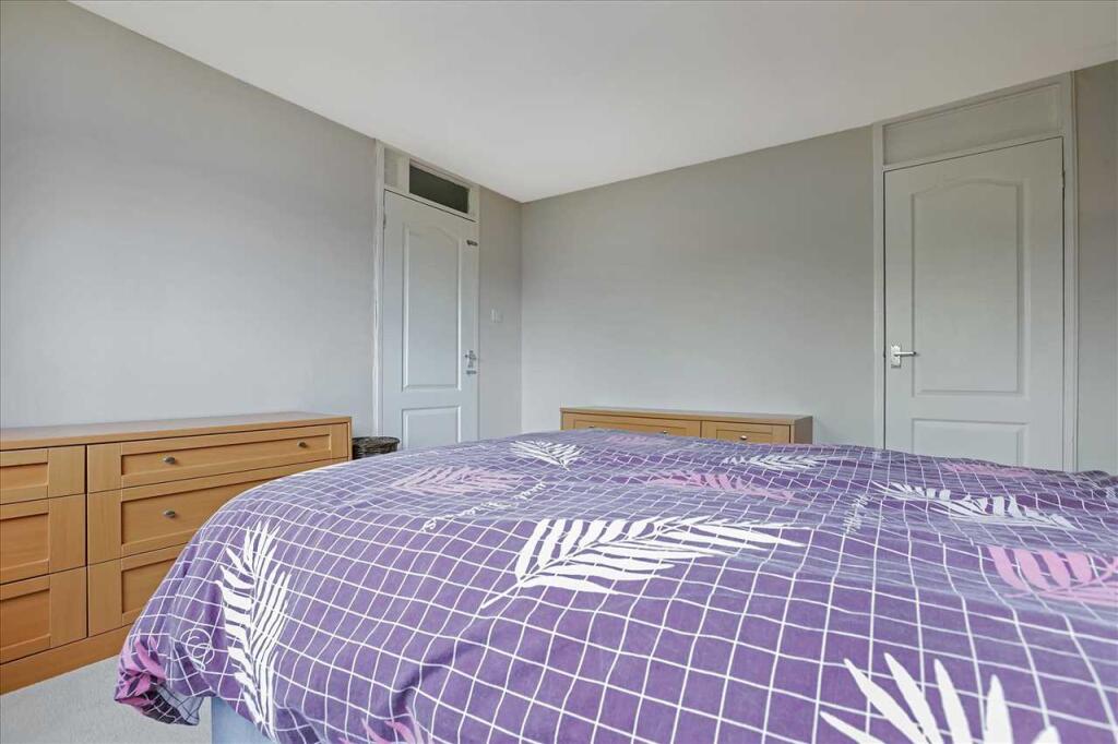 Bedroom Two (2)