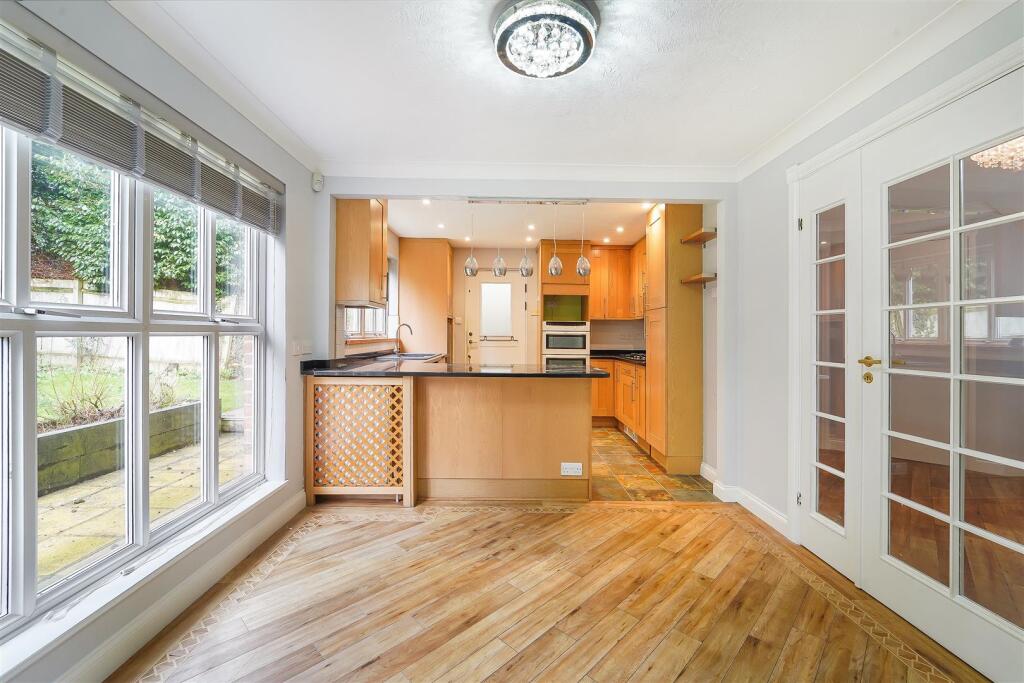 GREAT ELSHAMS, 40 (18).jpg