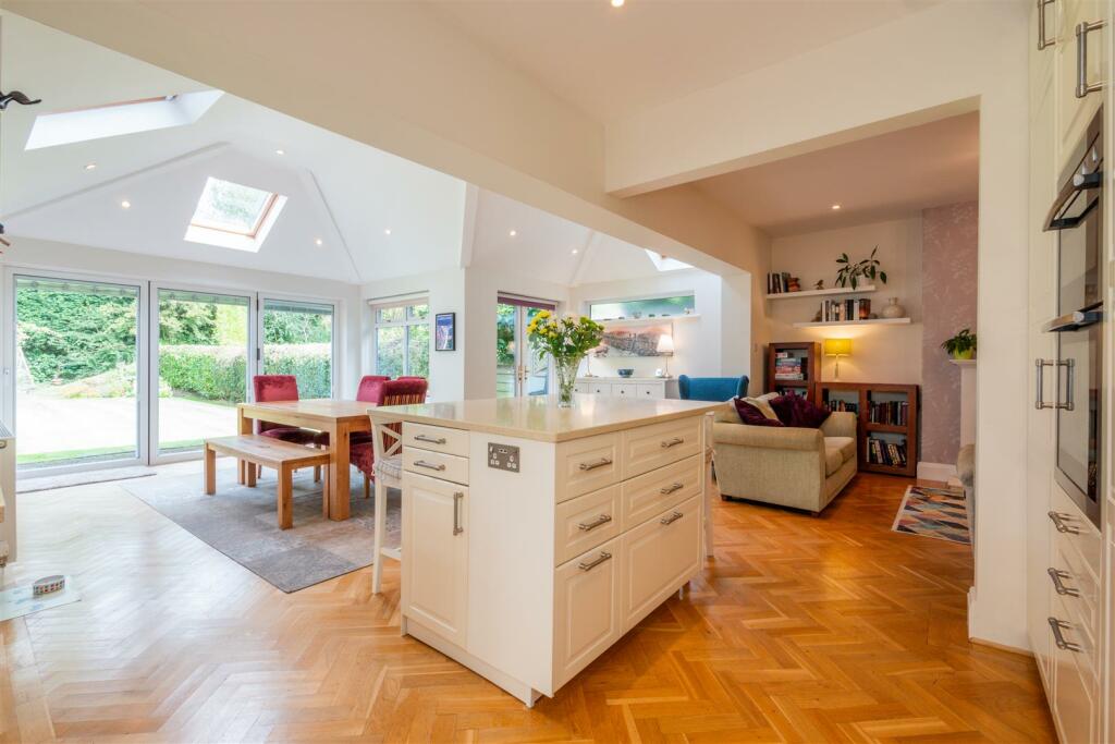 Open Plan Living Dining Kitchen